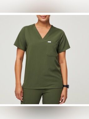 Figs Catarina One-Pocket Scrub Dark Olive Limited Edition Top Size S PO2043